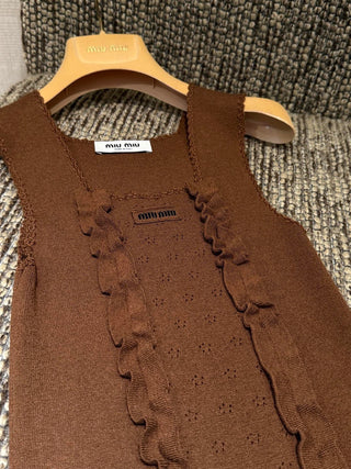 MiuMi*26 Spring/Summer New Collection: Square Neck Lace-Embellished Knit Vest