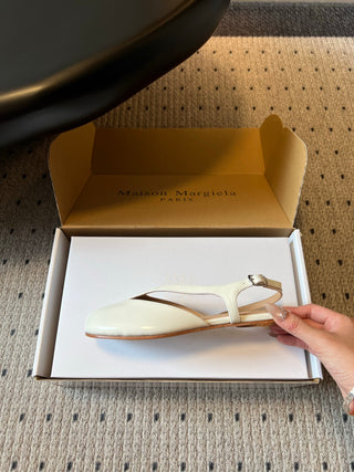 Maison Margiel*26ss Summer New Collection: Split Toe, Backless, Flat Sandals
