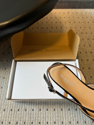 Maison Margiel*26ss Summer New Collection: Split Toe, Backless, Flat Sandals