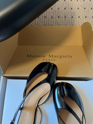 Maison Margiel*26ss Summer New Collection: Split Toe, Backless, Flat Sandals