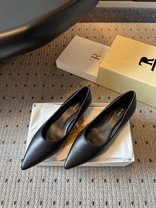 The Ro*26ss summer new collection featuring pointed toes, cat heels, and minimalist office loafers