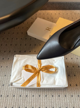 The Ro*26ss summer new collection featuring pointed toes, cat heels, and minimalist office loafers