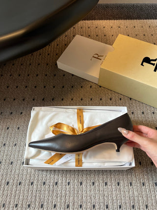The Ro*26ss summer new collection featuring pointed toes, cat heels, and minimalist office loafers