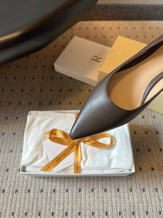 The Ro*26ss summer new collection featuring pointed toes, cat heels, and minimalist office loafers