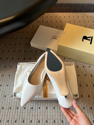 The Ro*26ss summer new collection featuring pointed toes, cat heels, and minimalist office loafers