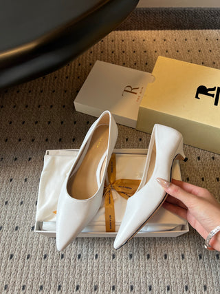 The Ro*26ss summer new collection featuring pointed toes, cat heels, and minimalist office loafers