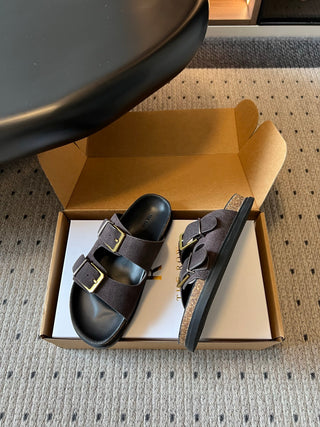 The Ro*26ss summer collection’s new design with double buckles and Birkenstock-style sandals