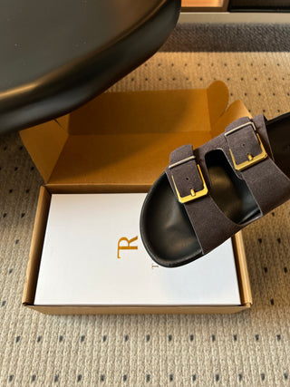 The Ro*26ss summer collection’s new design with double buckles and Birkenstock-style sandals