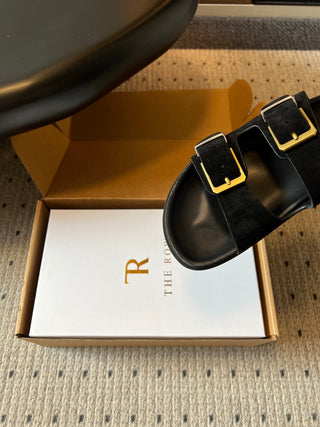The Ro*26ss summer collection’s new design with double buckles and Birkenstock-style sandals