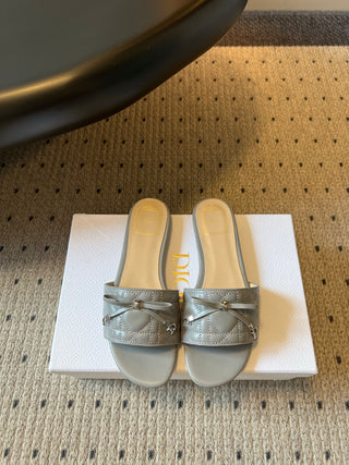 Dio*26ss Summer New Collection: Woven Stripe Floral Bow One-Slip Sandals
