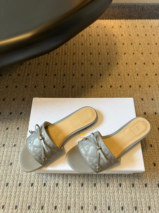 Dio*26ss Summer New Collection: Woven Stripe Floral Bow One-Slip Sandals
