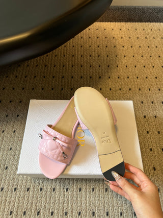Dio*26ss Summer New Collection: Woven Stripe Floral Bow One-Slip Sandals