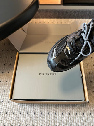 Balenciaga*Radar Summer Collection: New Casual Sneaker