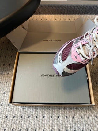 Balenciaga*Radar Summer Collection: New Casual Sneaker