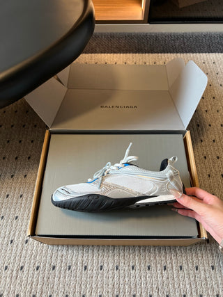 Balenciaga*Radar Summer Collection: New Casual Sneaker