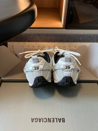 Balenciaga*Radar Summer Collection: New Casual Sneaker