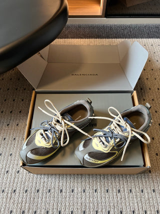 Balenciaga*Radar Summer Collection: New Casual Sneaker