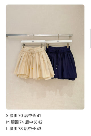 Loew*26 Pleated Petal-Inspired Skirt