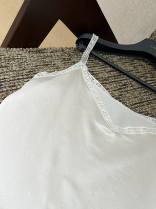 Dio* embroidered water-soluble silk strap