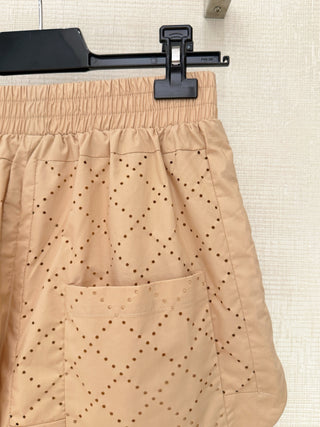 Fend*2026 Spring-Summer New Collection: Lace-Embellished Classic Floral Shorts