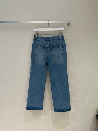 Loewe’s high-end authentic quality, LW style.