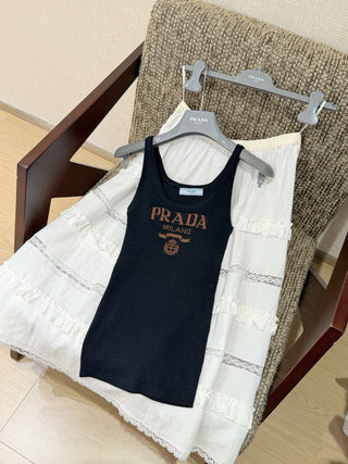 Prada Classic Model with Letter Logo Knit Vest.