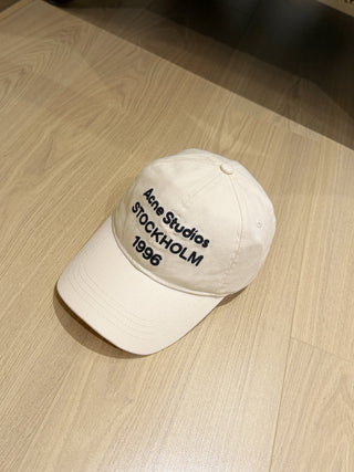 Acne26’s new water-washed texture baseball cap
