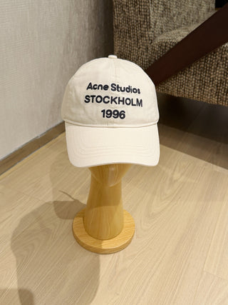 Acne26’s new water-washed texture baseball cap