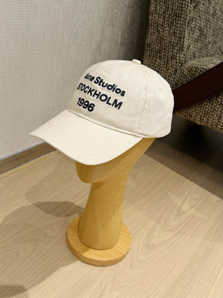 Acne26’s new water-washed texture baseball cap