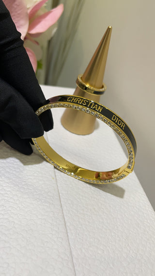 𝐃𝐢𝐨 * New Night Code Black Enamel Gold-Plated Letter Accented Bangle