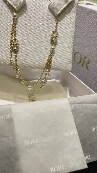 𝐃𝐢𝐨 * New Petit CD Pearl and Diamond-Studded CD Double-Layer Fringe Gold Necklace.