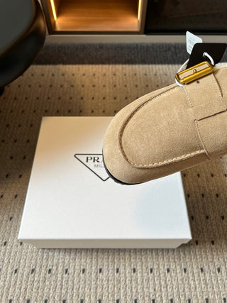 Prad*26ss Early Autumn New Collection of Lamb Fur Headband Birkenstock Shoes.