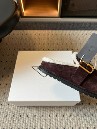 Prad*26ss Early Autumn New Collection of Lamb Fur Headband Birkenstock Shoes.