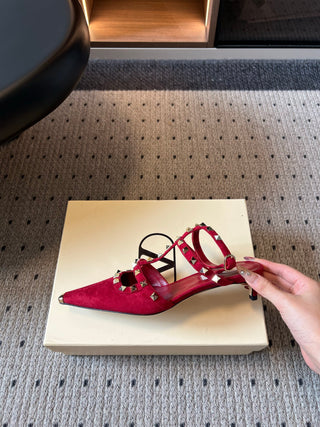 Valentin*26ss Summer New Collection: Pointed Toe, Riveted Buckle, Backless, Low Heel Sandals