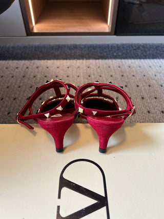 Valentin*26ss Summer New Collection: Pointed Toe, Riveted Buckle, Backless, Low Heel Sandals