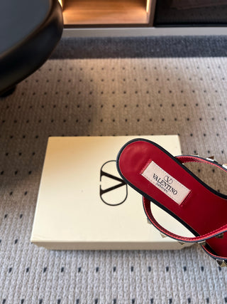 Valentin*26ss Summer New Collection: Pointed Toe, Riveted Buckle, Backless, Low Heel Sandals