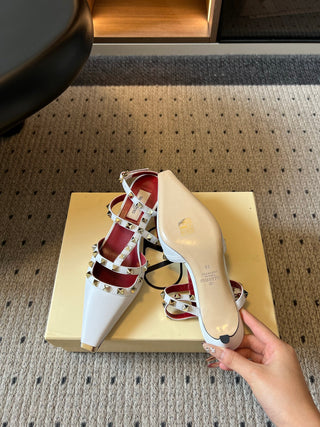 Valentin*26ss Summer New Collection: Pointed Toe, Riveted Buckle, Backless, Low Heel Sandals