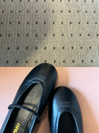 Miu Mi*26ss Summer New Collection: One-strap Mary Jane Ballet Flat Sandal