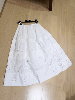 Celin*26 New Model – White Lace-Embellished Cake-Style Midi Skirt
