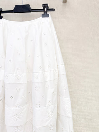 Celin*26 New Model – White Lace-Embellished Cake-Style Midi Skirt