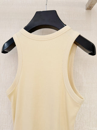 Celin*26 New Model: Embroidered Triumph Arch Logo Round-Neck Vest