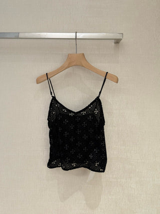 Chrome Hearts26 New Model: Cross-Stitch Embroidered Velvet Shoulder Shawl.