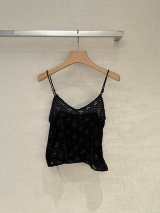 Chrome Hearts26 New Model: Cross-Stitch Embroidered Velvet Shoulder Shawl.