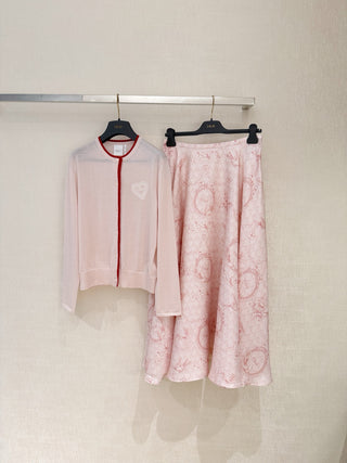Dio*26’s new pink knit cardigan.