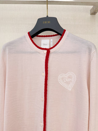 Dio*26’s new pink knit cardigan.