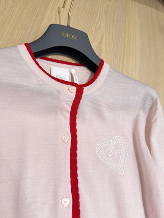 Dio*26’s new pink knit cardigan.
