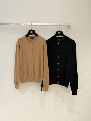 Chane*26’s new lightweight knit cardigan.