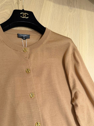 Chane*26’s new lightweight knit cardigan.