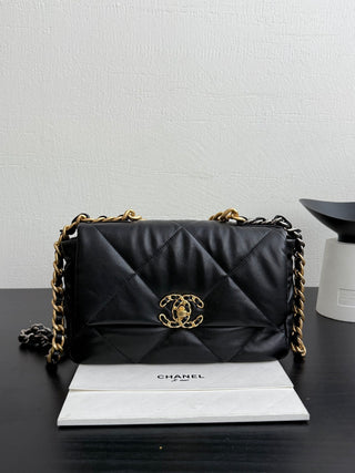 CHANEL 19BAG Black Gold Small Size 26 cm.