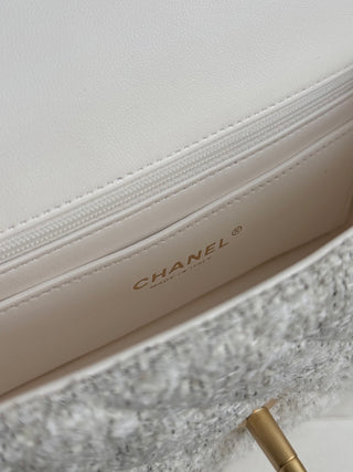 Chanel 25K bow-tie CF handle mini tweed.